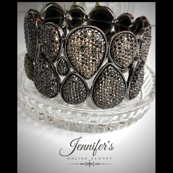 3/$25 New York & Company Charcoal Bronze Stretch Bracelet - Picture 1 of 10